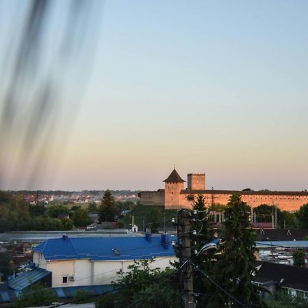Квартира-Студія Lutsk Ngoại thất bức ảnh