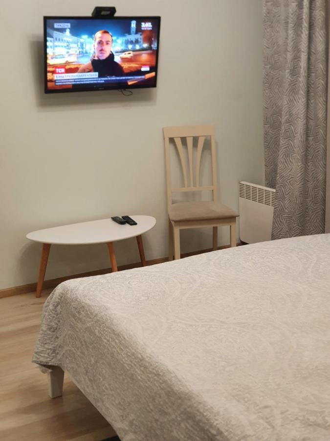 Квартира-Студія Lutsk Ngoại thất bức ảnh